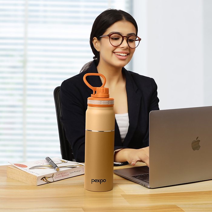 Austin_Yellow_800 ML_F_1